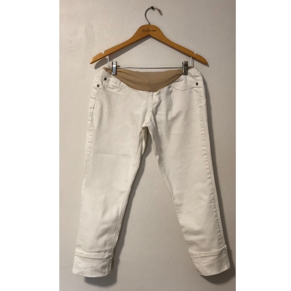 Maternity Capri white Jeans / EUC